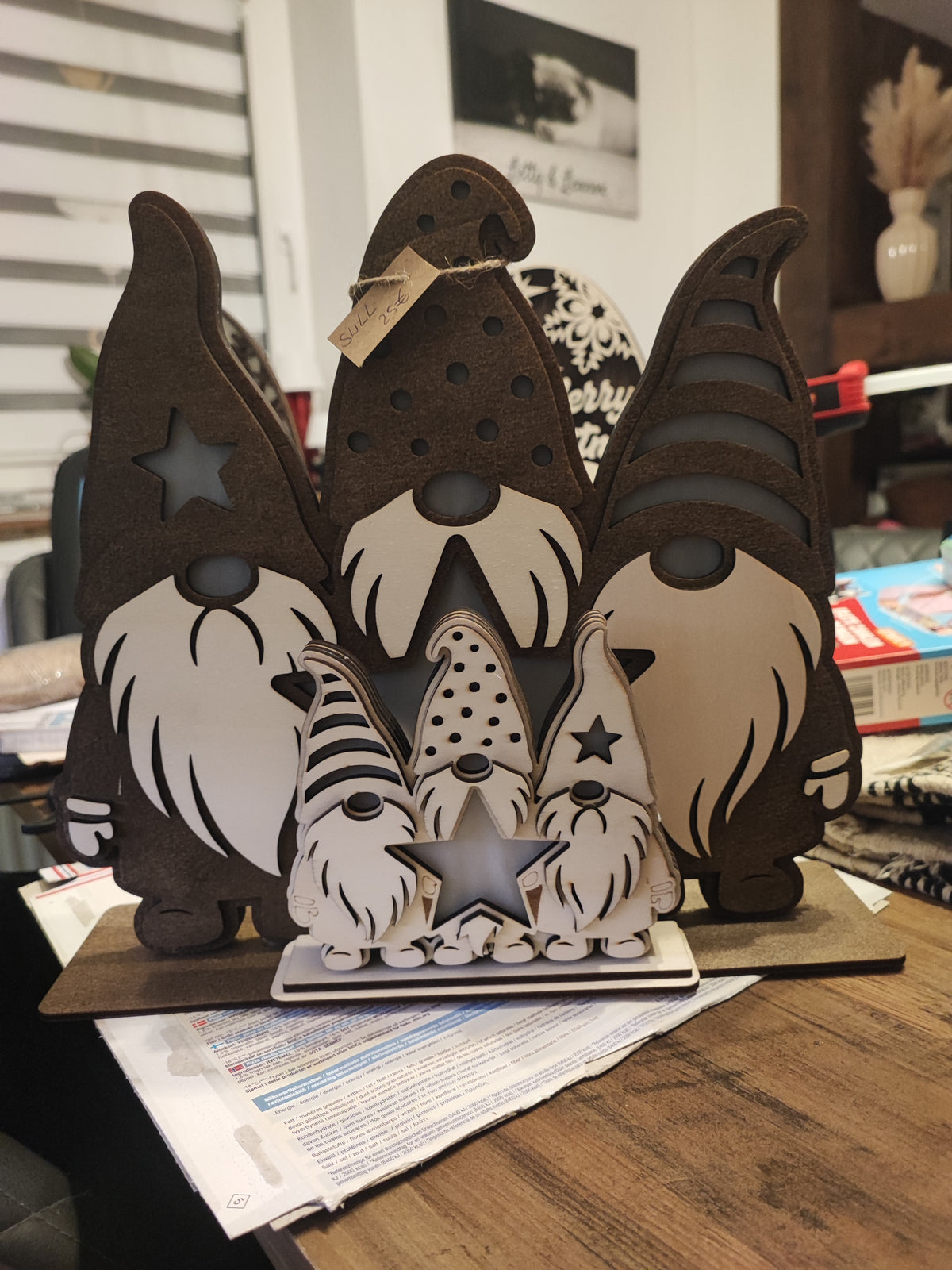 Wichtel Leuchte aus Holz – drei Wichtel mit Stern | Schollys - Schollys