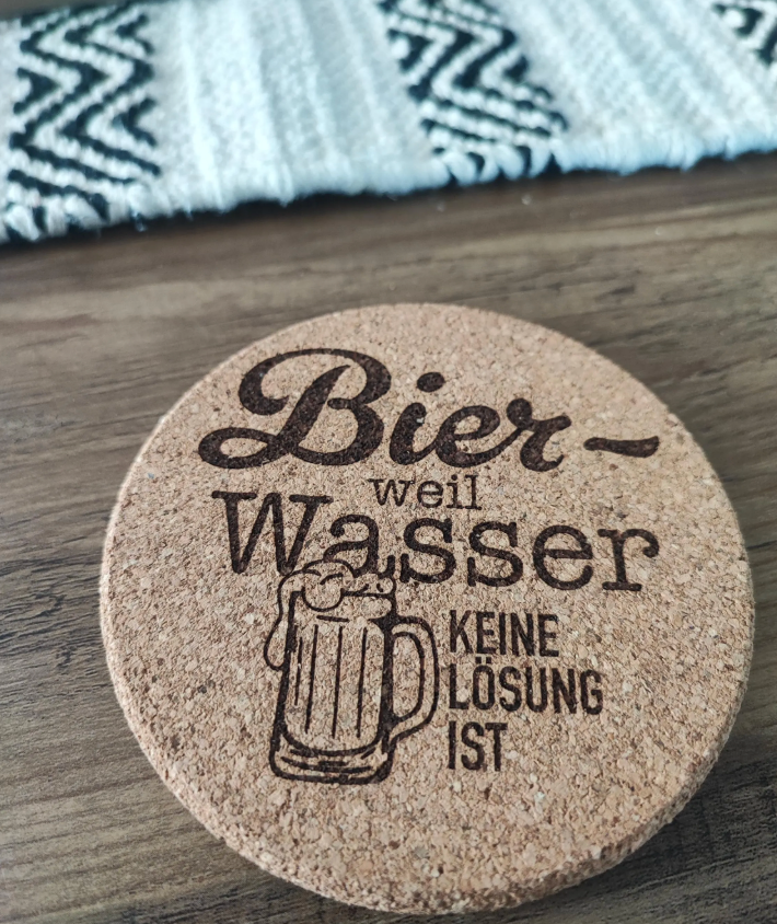 Untersetzter Kork graviert - personalisiert mit Logo Spruch oder Bild