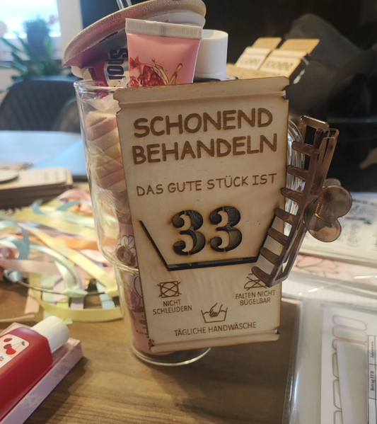 Geldgeschenk Karte aus Holz "Schonend behandeln..."  - Geldkarte, Geburtstagskarte | Schollys