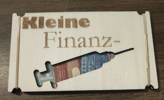 Holz-Geldkarte „Kleine Finanz-Spritze" | Schollys