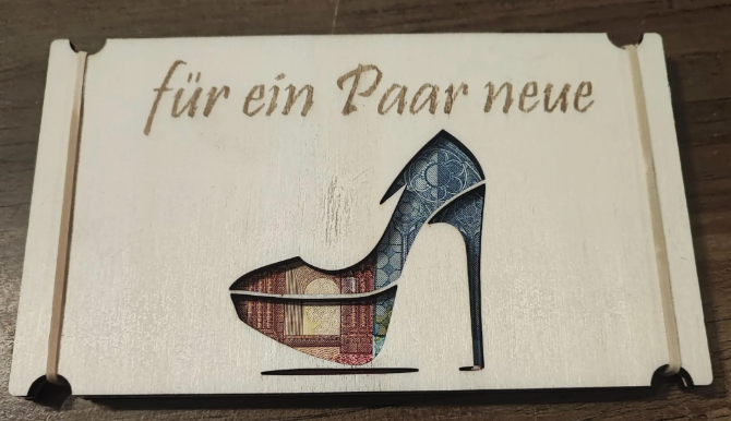 Holz-Geldkarte „Für ein Paar neue Schuhe" | Schollys