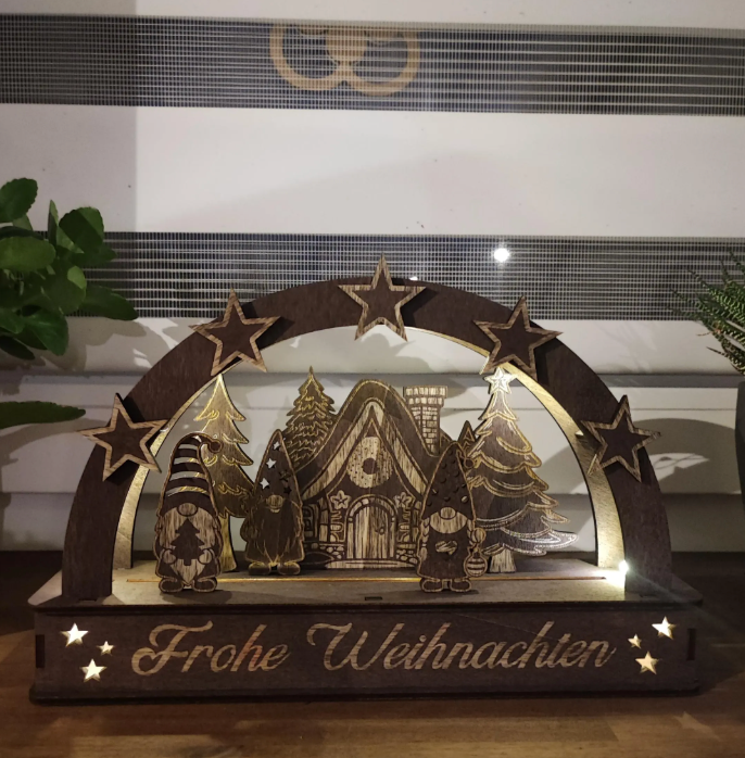 Lichtbogen / Schwippbogen Weihnachten - Waldhütte, Wichtel | Schollys