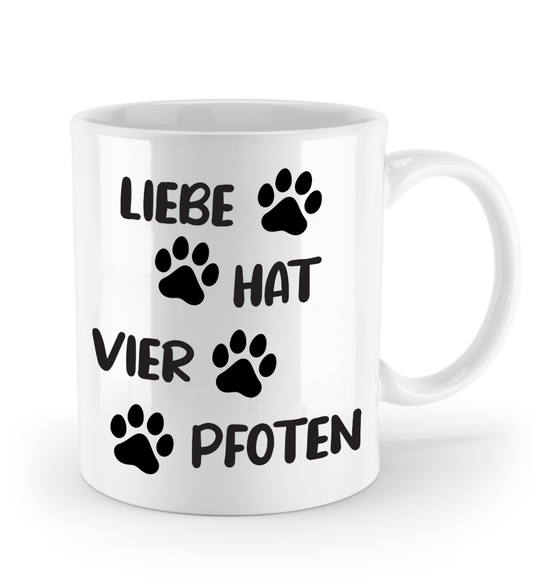 Tasse „Liebe hat vier Pfoten“